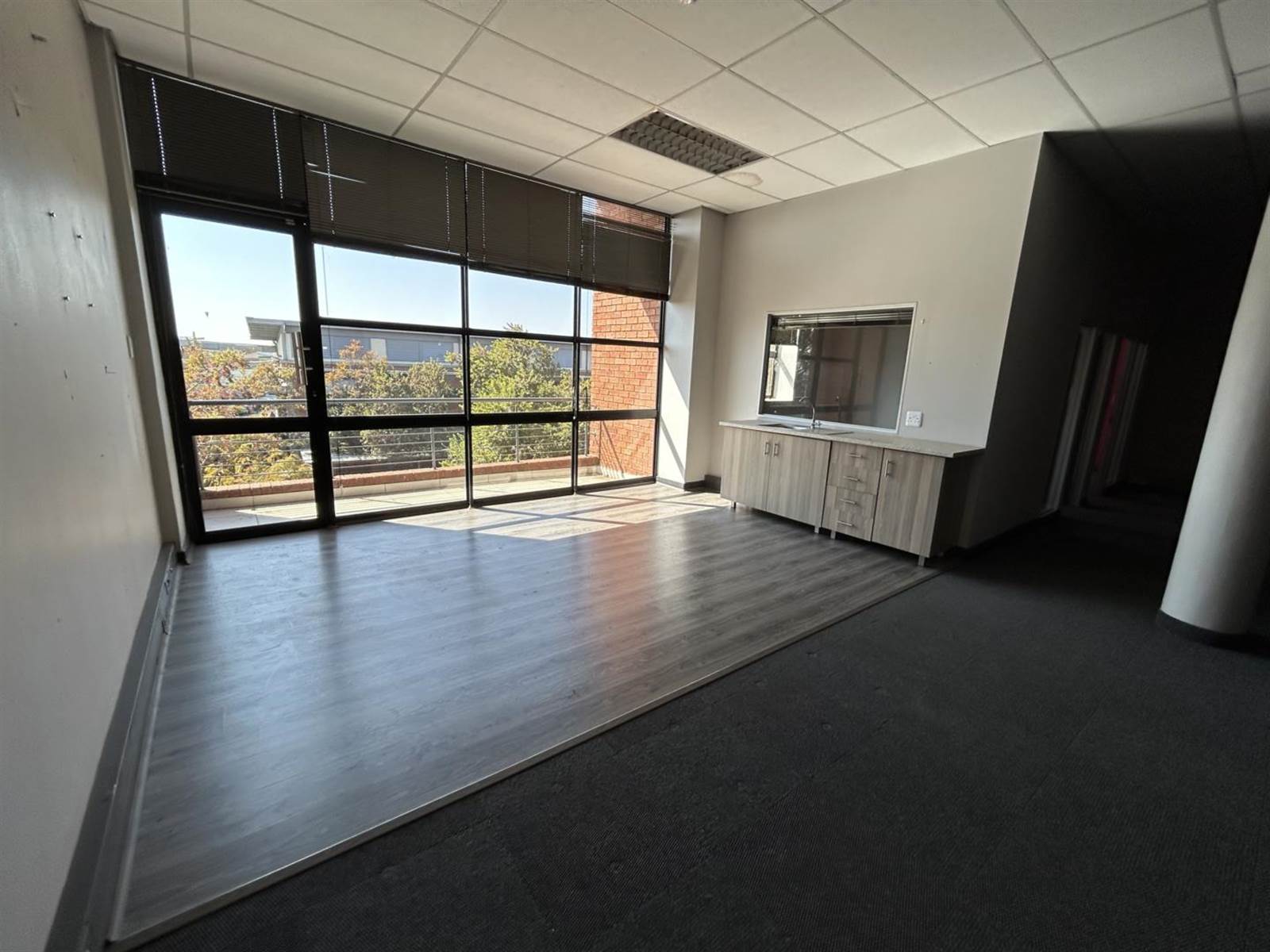 309  m² Office Space in Highveld photo number 10