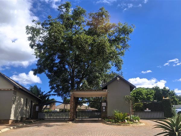 3 Bedroom House 3 Bedroom House