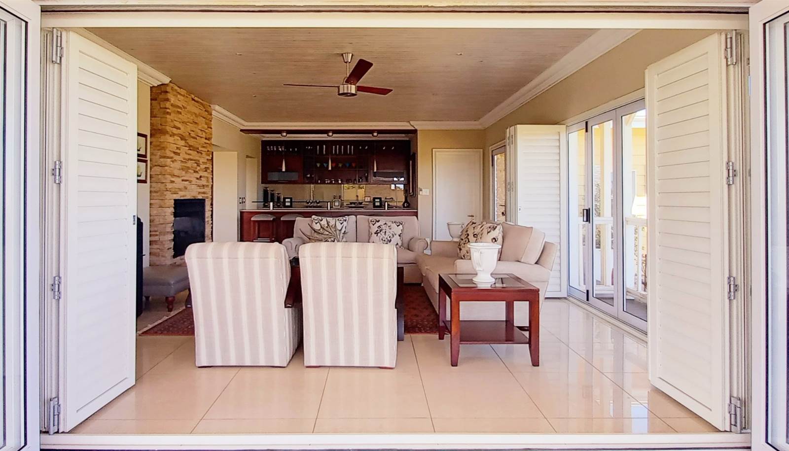 5 Bed House in Vaal Marina photo number 10