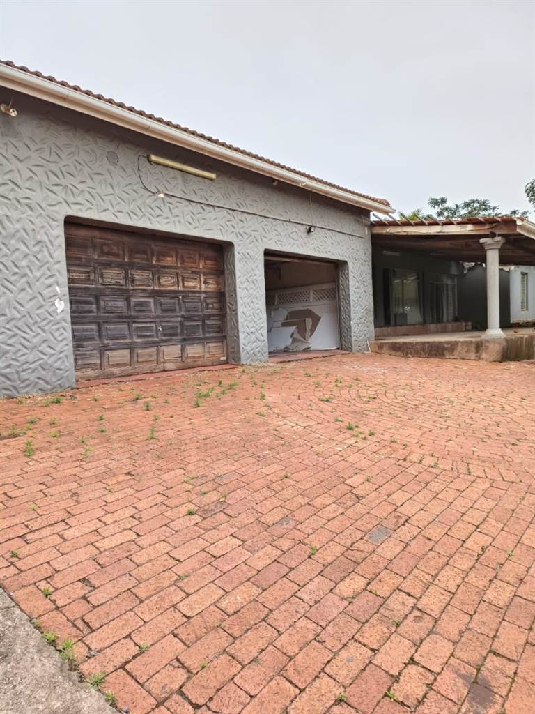 4 Bed House in Mtunzini photo number 24