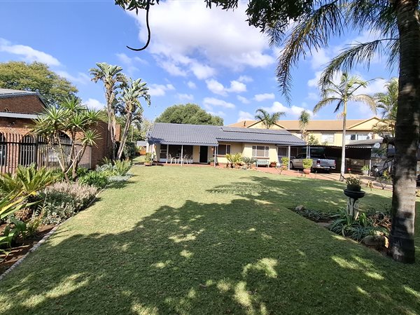 3 Bedroom House 3 Bedroom House