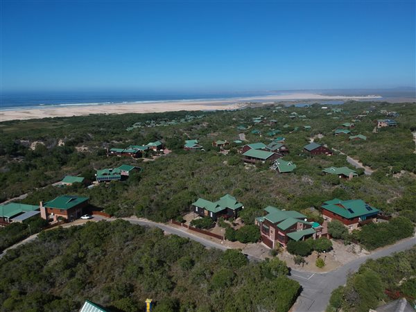 700 m² Land available in Gamtoos Mouth