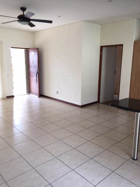 2 Bed Cluster in Nelspruit photo number 4