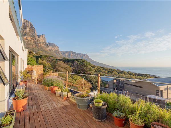11 Bed House in Camps Bay