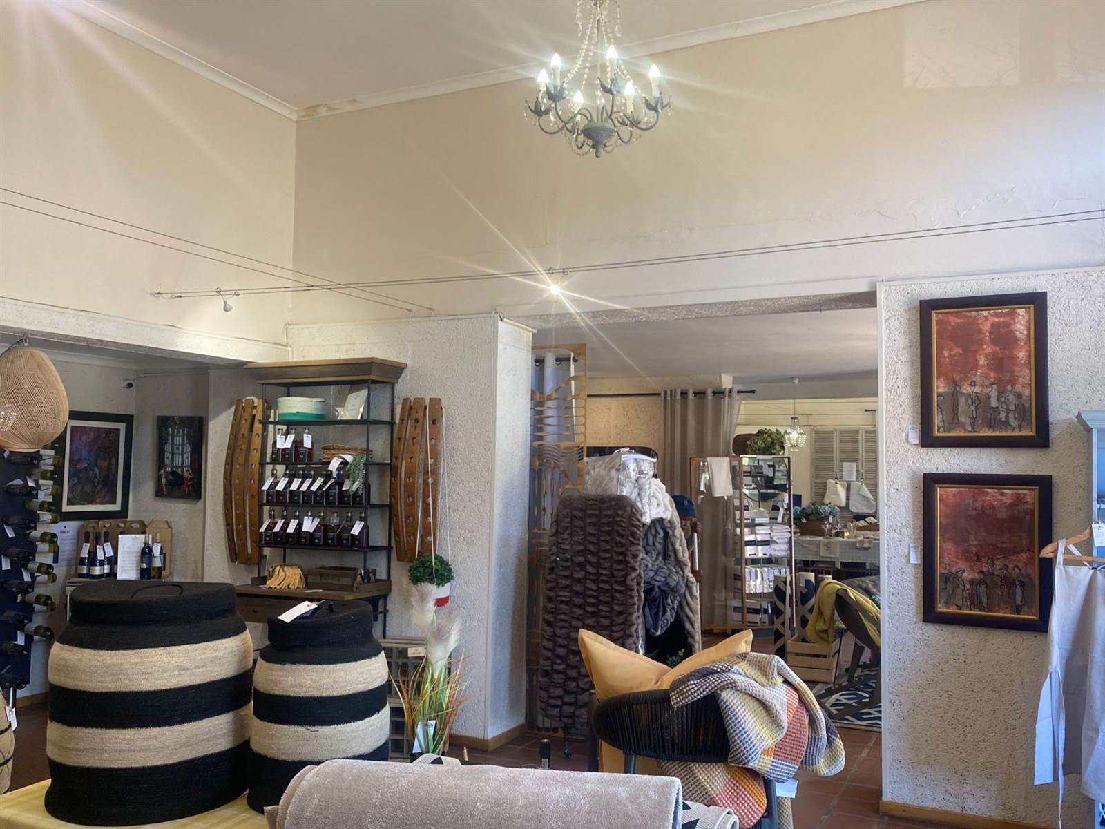 Retail space in Clarens photo number 13