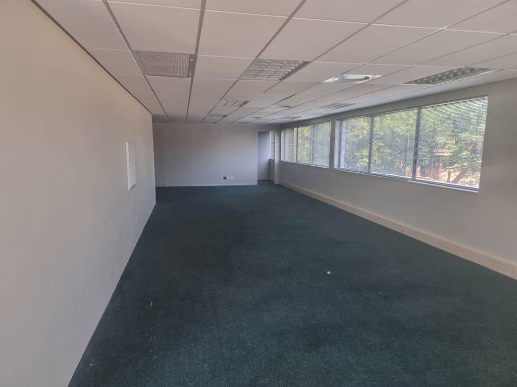 400  m² Commercial space in Northmead photo number 10