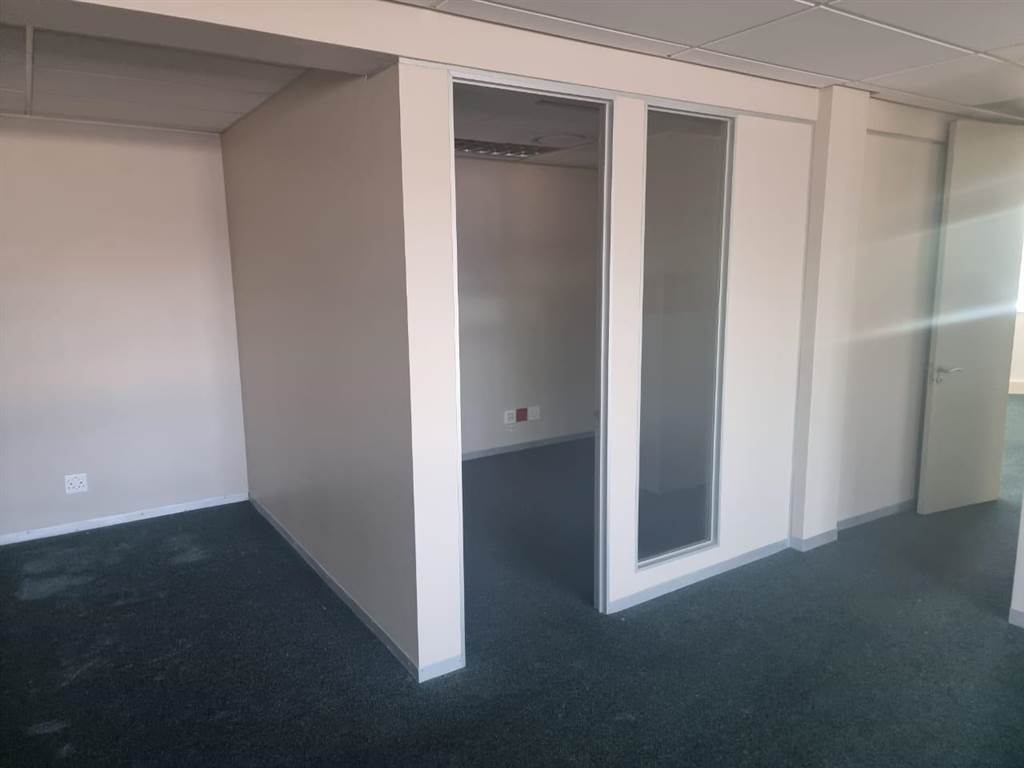 400  m² Commercial space in Northmead photo number 7