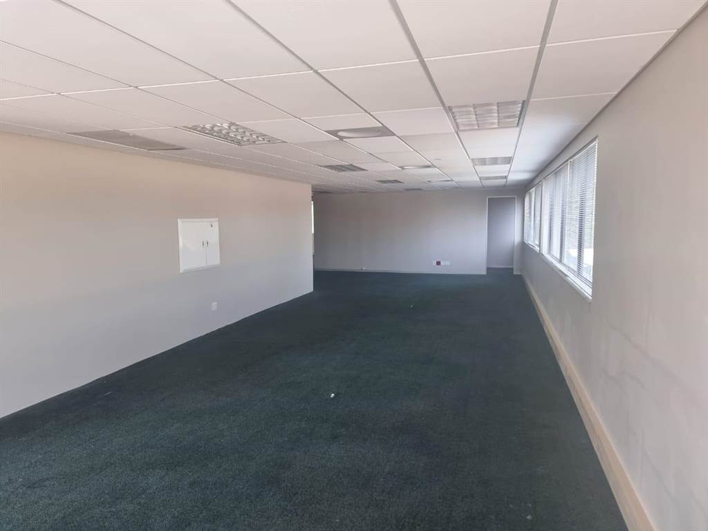 400  m² Commercial space in Northmead photo number 12
