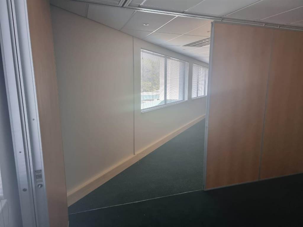 400  m² Commercial space in Northmead photo number 29
