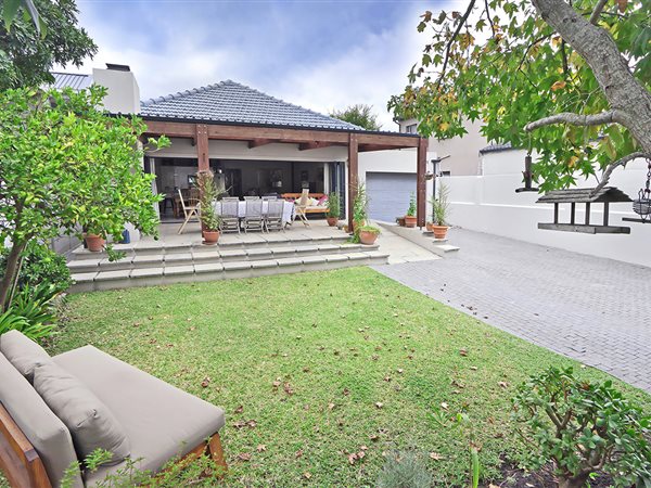 3 Bedroom House 3 Bedroom House