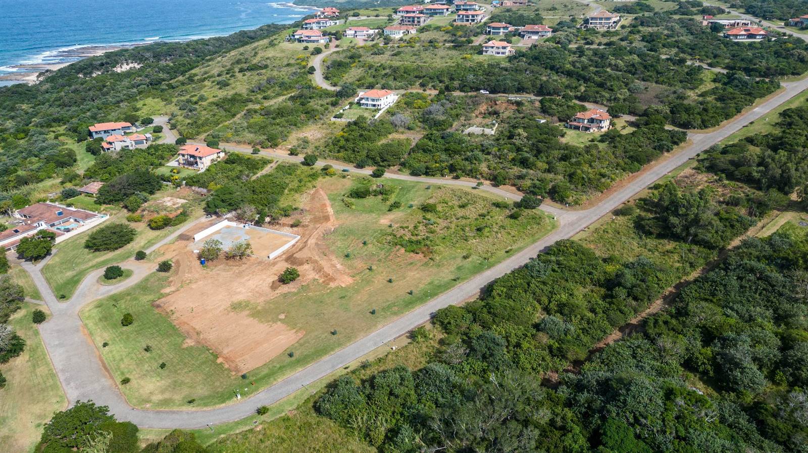 1007 m² Land available in Khamanga Bay photo number 15