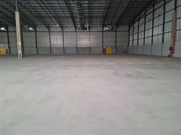 3 505  m² Industrial space