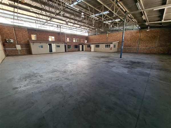 820  m² Industrial space