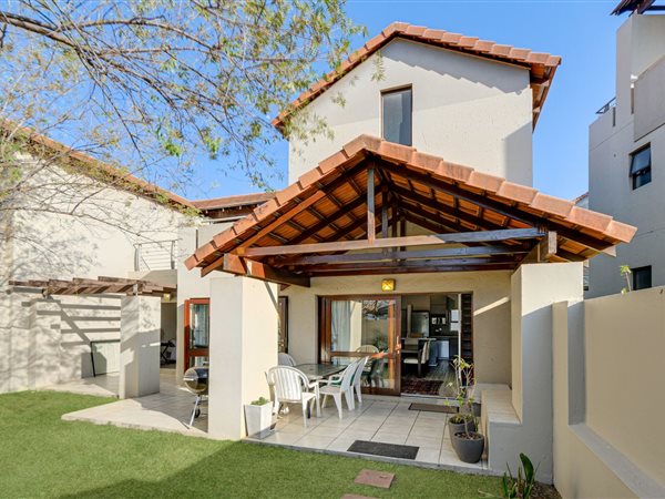 2 Bedroom Townhouse 2 Bedroom Townhouse