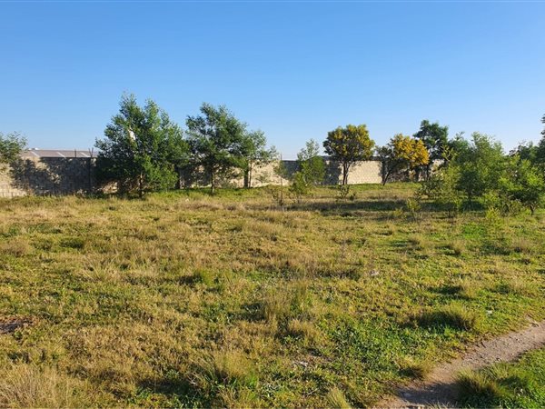 2.8 ha Land 2.8 ha Land