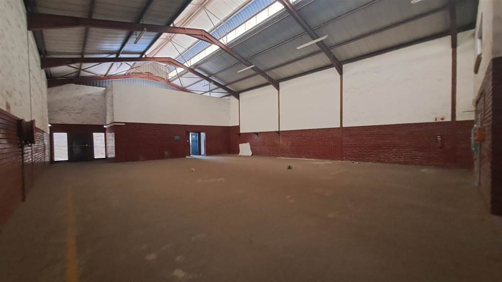 331  m² Industrial space in Silverton photo number 8
