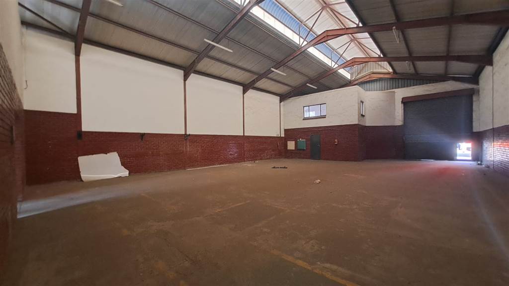 331  m² Industrial space in Silverton photo number 3