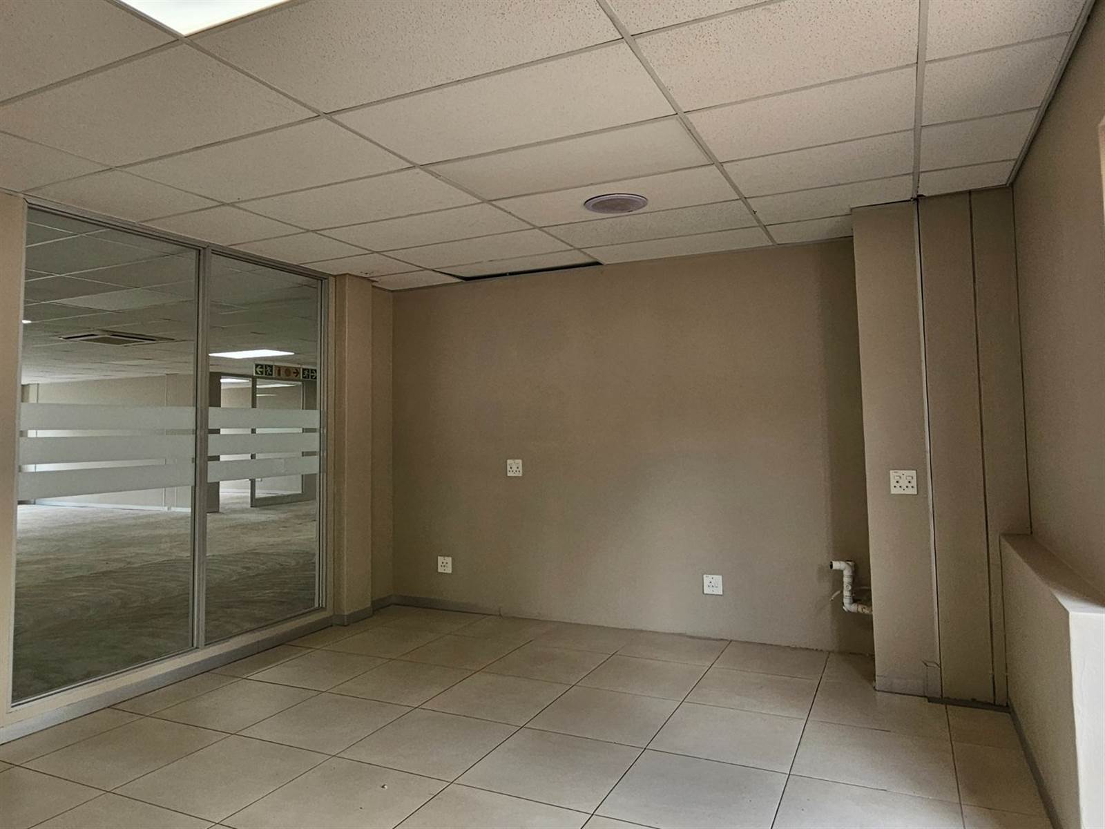 724  m² Commercial space in Bryanston photo number 17