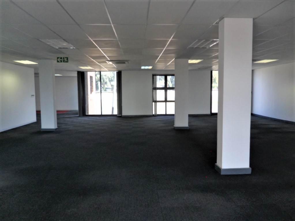 457  m² Commercial space in Paulshof photo number 21