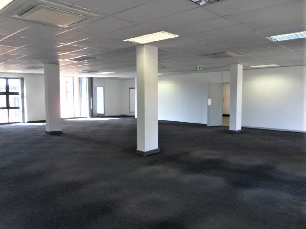 457  m² Commercial space in Paulshof photo number 17