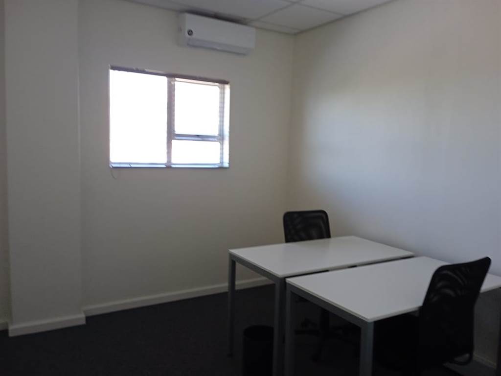 18  m² Commercial space in George Central photo number 14