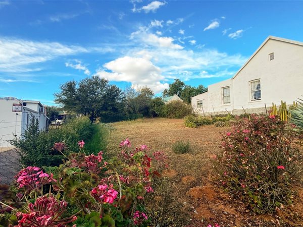 672 m² Land 672 m² Land