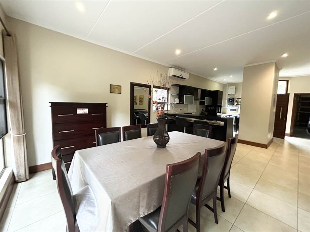 4 Bed Townhouse in Zimbali Estate photo number 2