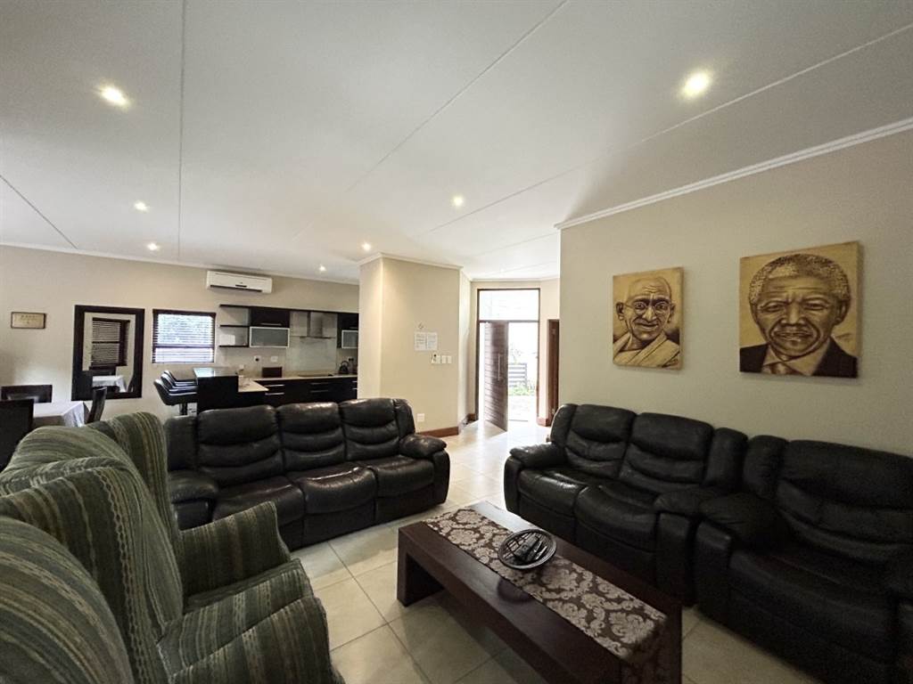 4 Bed Townhouse in Zimbali Estate photo number 4