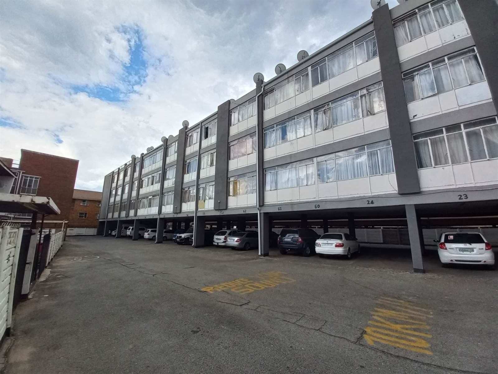 1 Bed Apartment in Kempton Park Central photo number 17