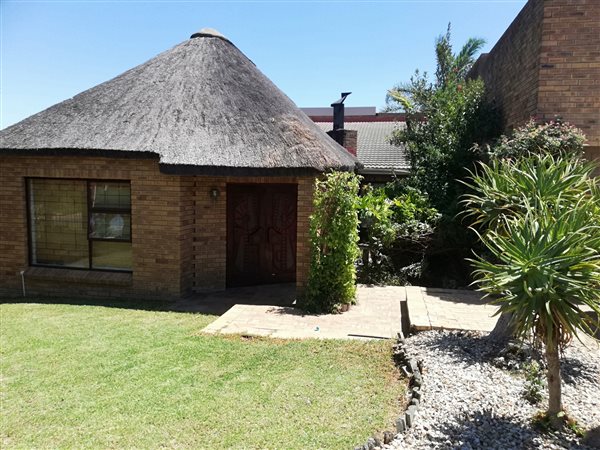 5 Bed House in Vredekloof