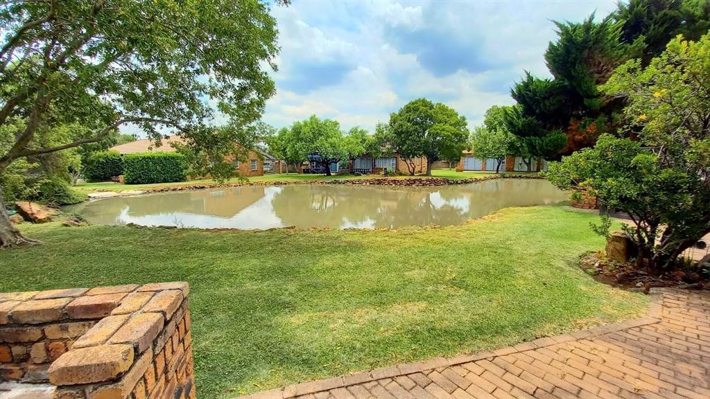 3 Bed House in Vaal Marina photo number 2