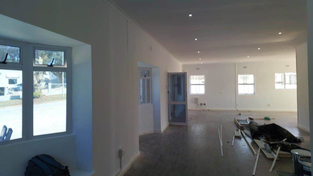 160  m² Office Space in Newton Park photo number 14