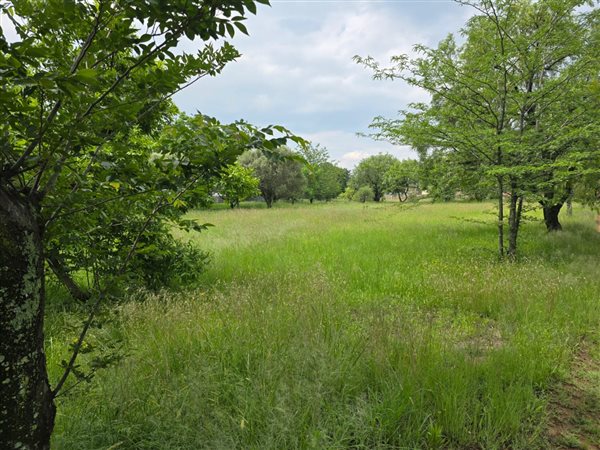 7 621 m² Land