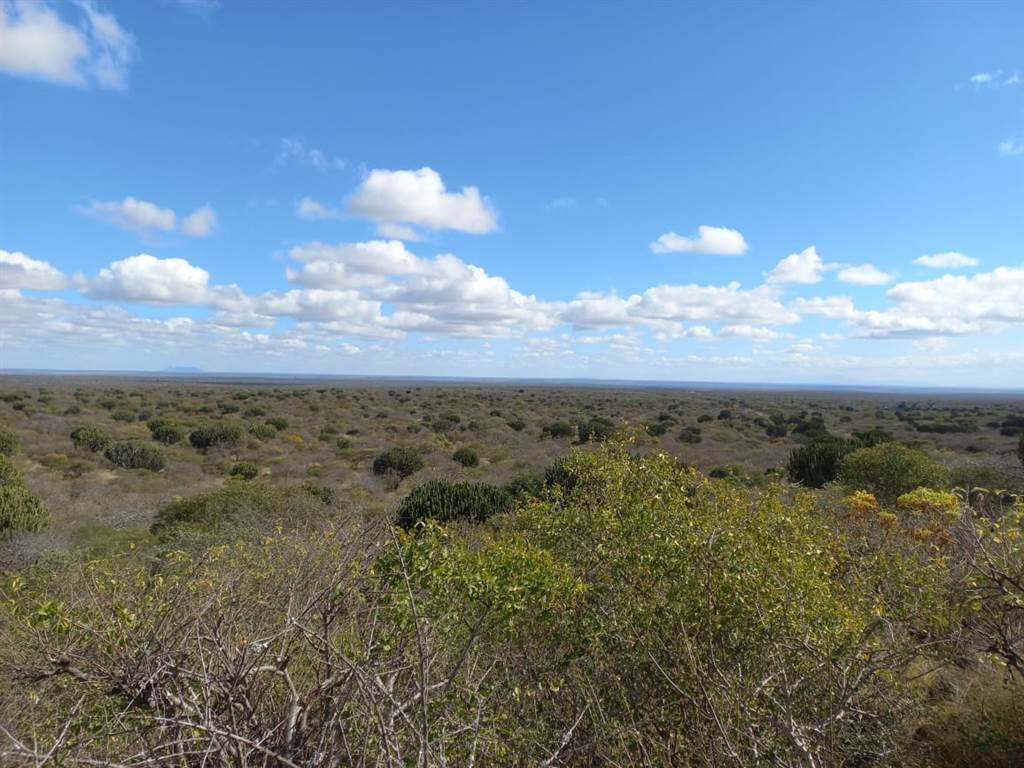 957 ha Land available in Louis Trichardt photo number 9
