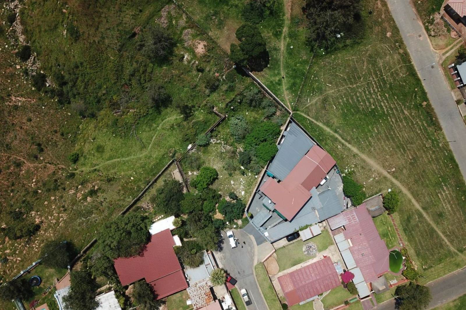 785 m² Land available in Sophiatown photo number 3
