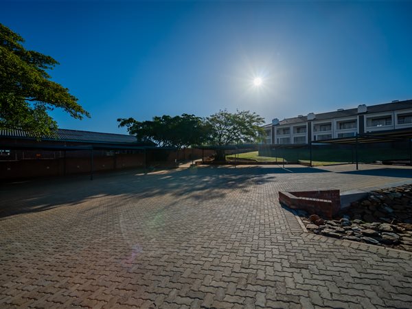 2 Bedroom Duplex 2 Bedroom Duplex