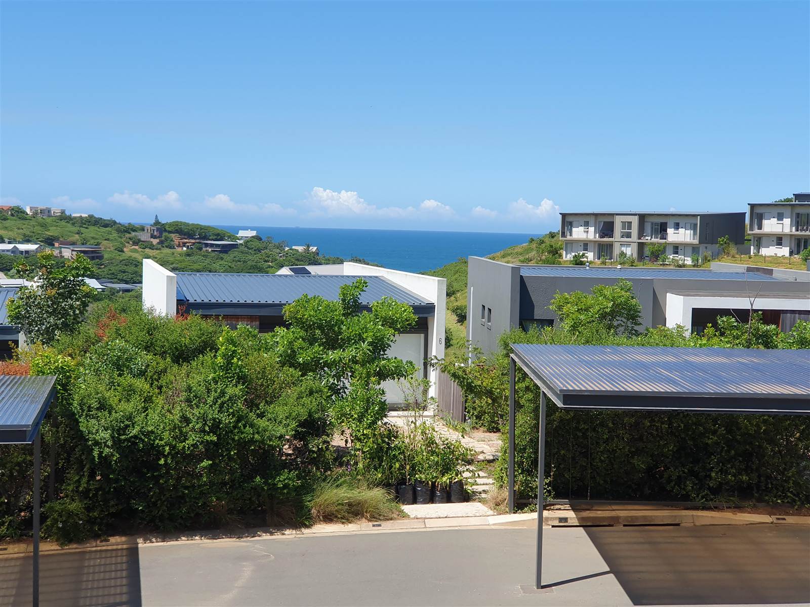 3 Bed Apartment in Zululami Luxury Coastal Estate photo number 1