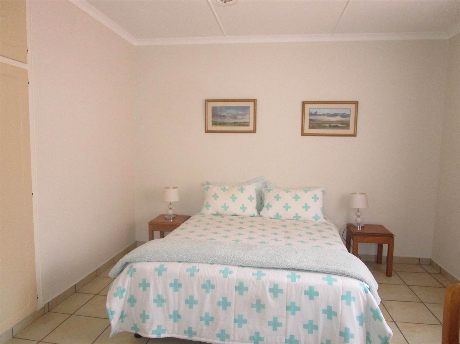 3 Bed House in Scottburgh Central photo number 7