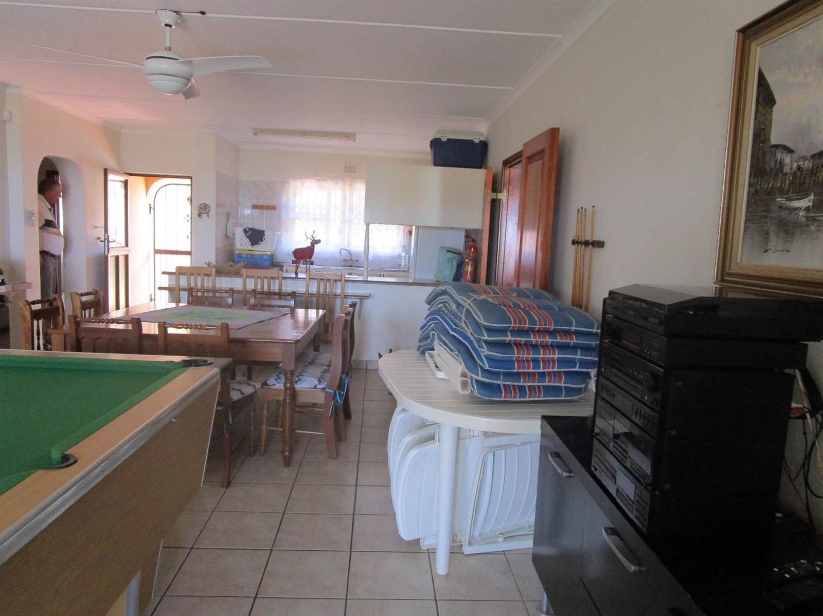 3 Bed House in Scottburgh Central photo number 2