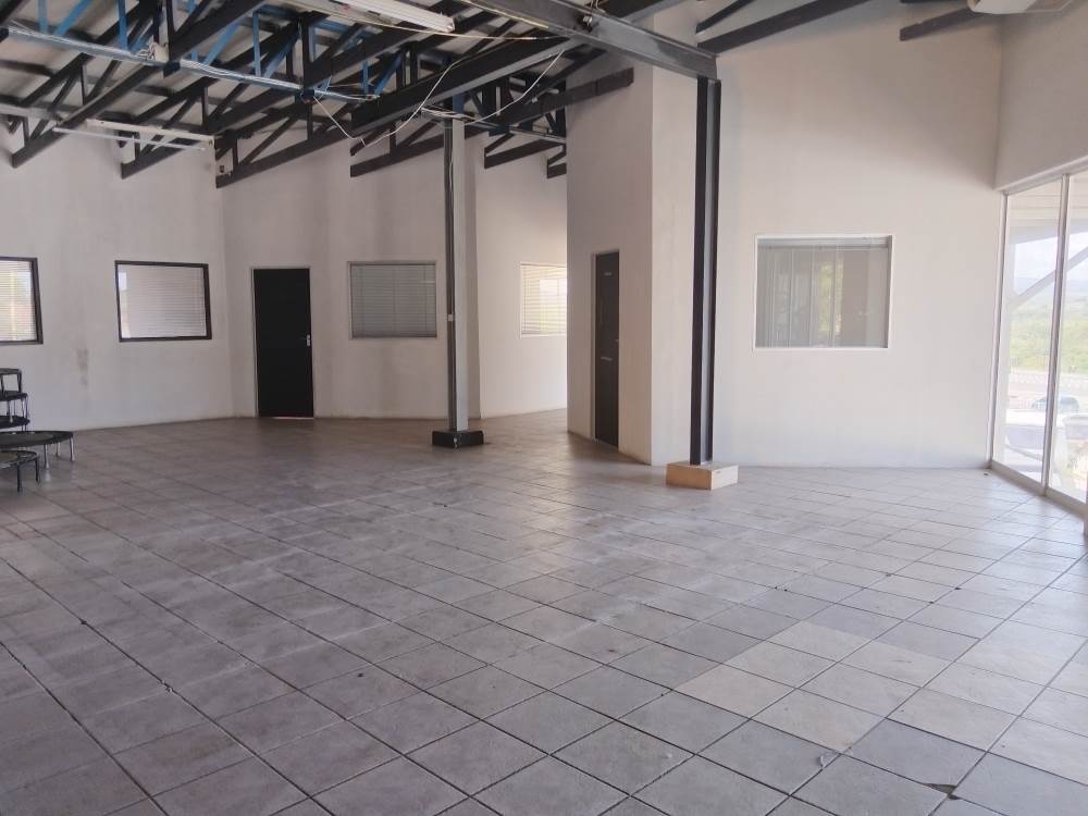 719  m² Retail Space in West Acres photo number 4