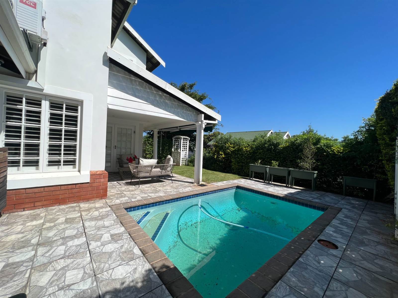 3 Bed Townhouse in Mt Edgecombe Estate 1 & 2 photo number 16