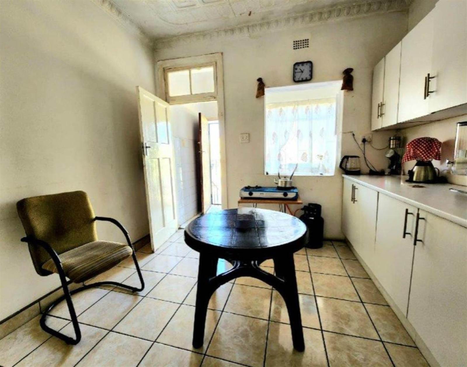 4 Bed House in Turffontein photo number 12