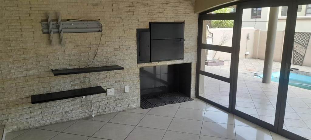 3 Bed Townhouse in Vaalpark photo number 24
