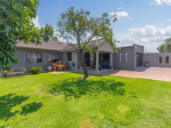 4 Bedroom House