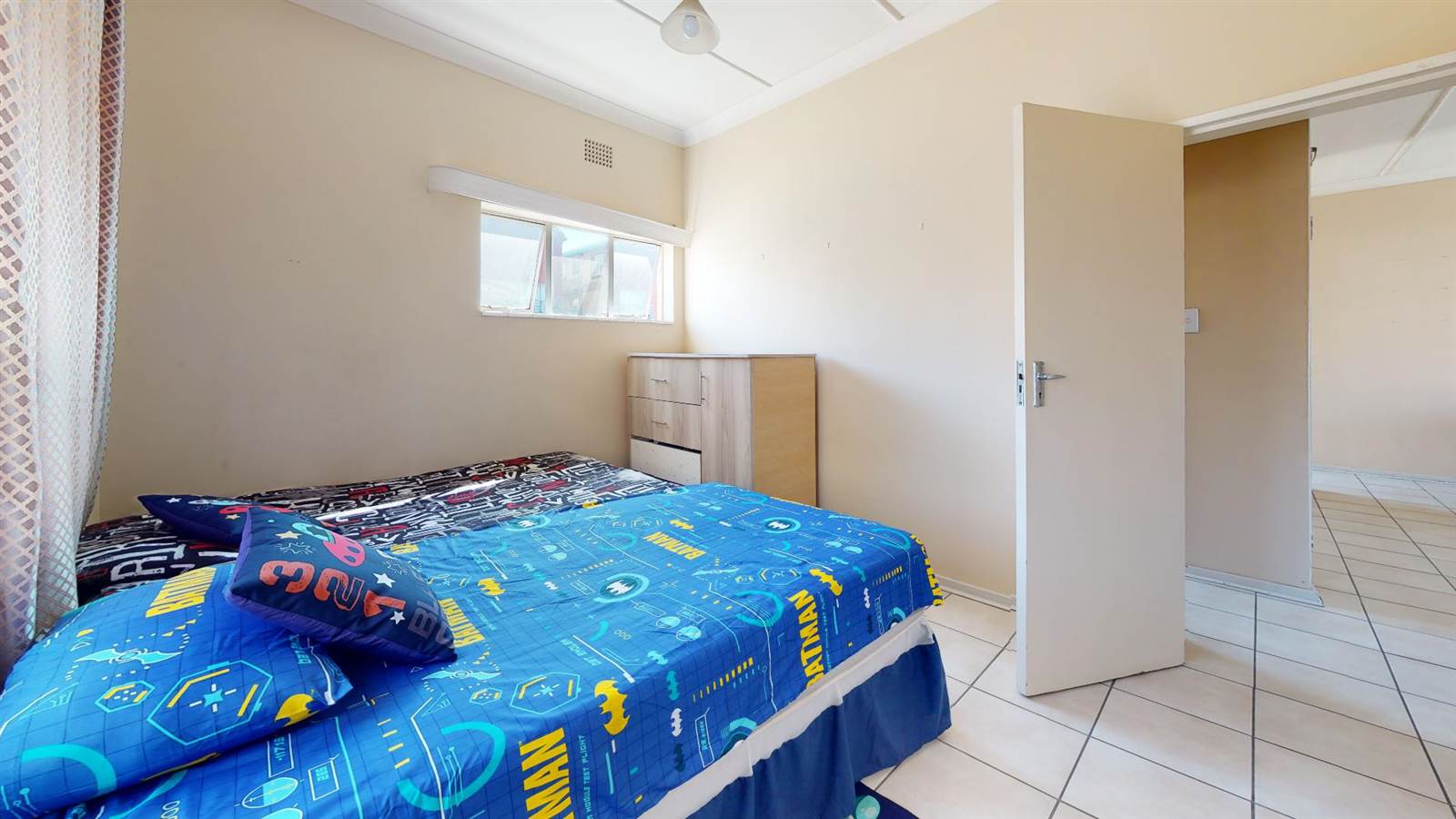 2 Bed Apartment in Potchefstroom Central photo number 8