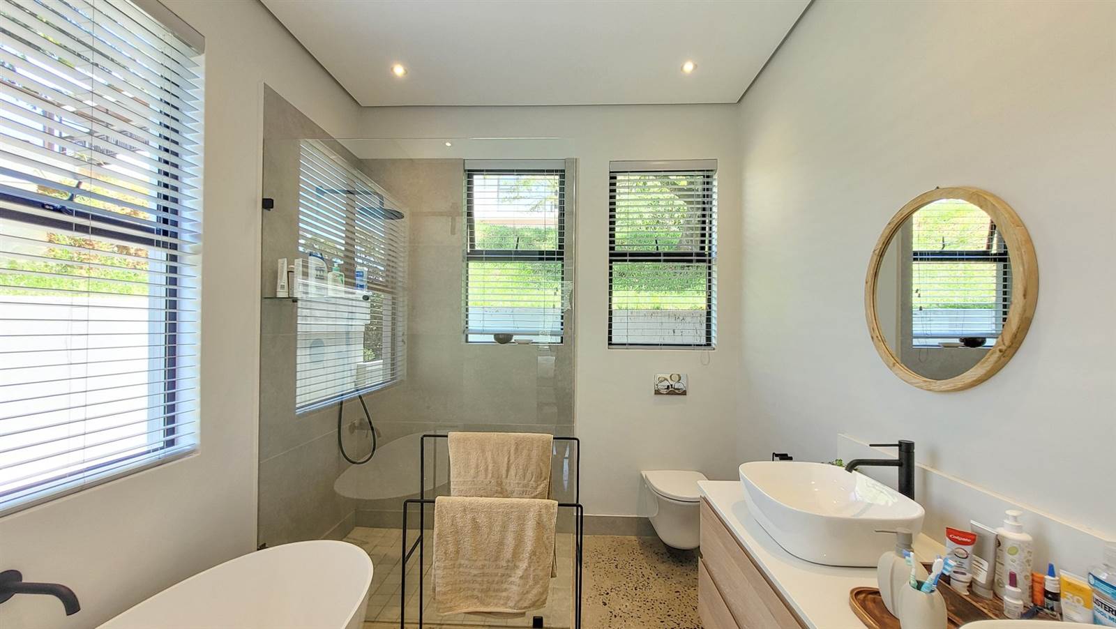 3 Bed House in Port Zimbali Estate photo number 28
