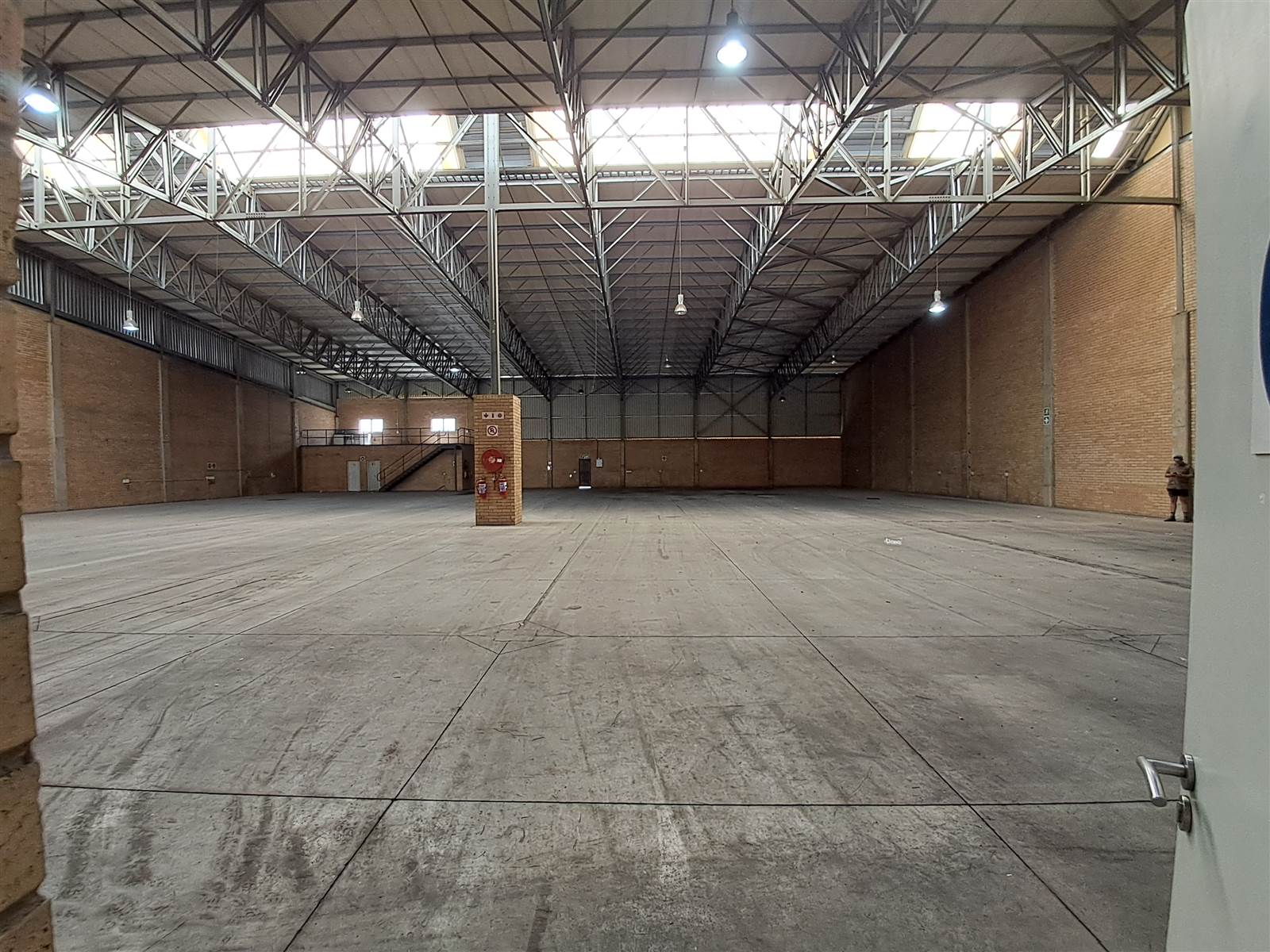 1736  m² Industrial space in Kya Sands photo number 25