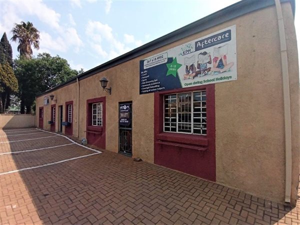 384.399993896484  m² Office Space in Middelburg Central