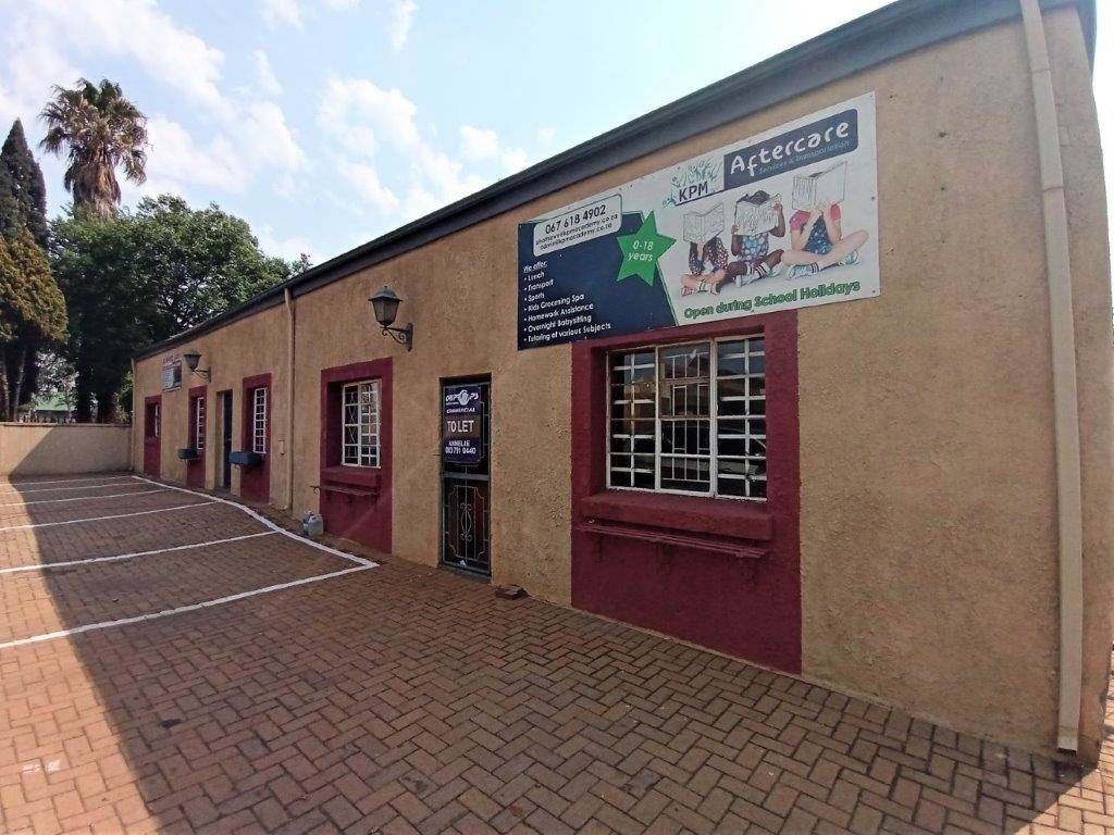384.4  m² Office Space in Middelburg Central photo number 1