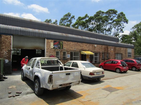 301  m² Industrial space in Benoni South